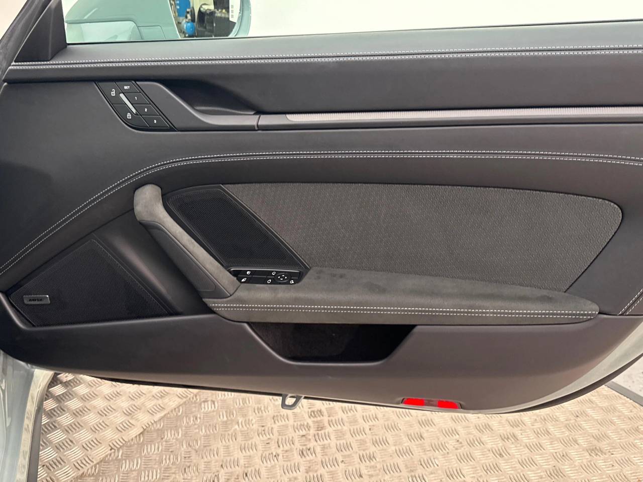 911 (992) CARRERA GTS PDK (35) image 29
