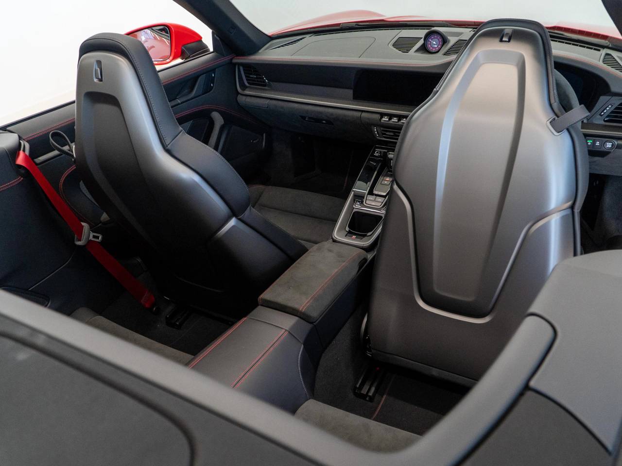 911 (992) CARRERA GTS PDK (6) image 28