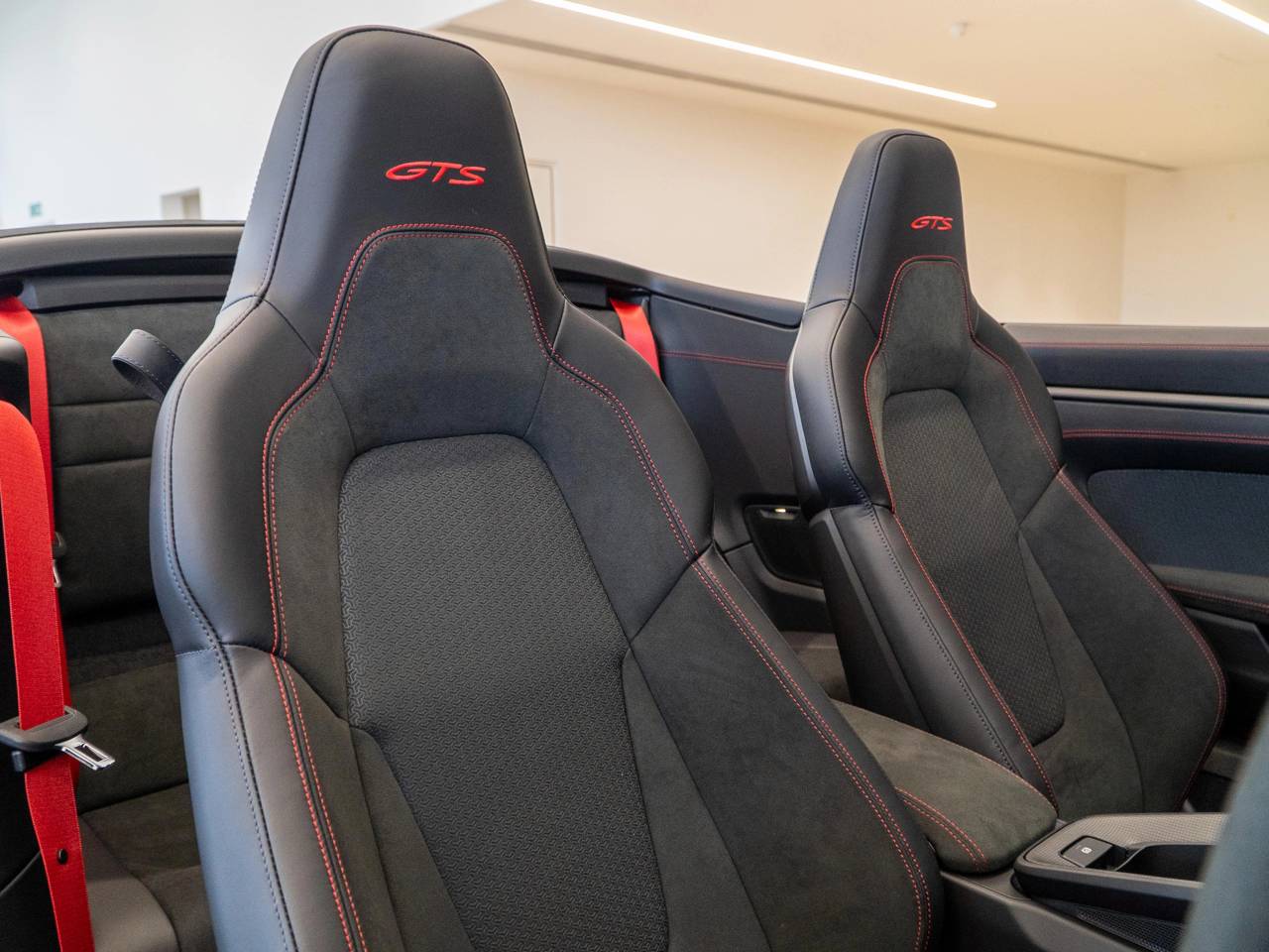 911 (992) CARRERA GTS PDK (6) image 56