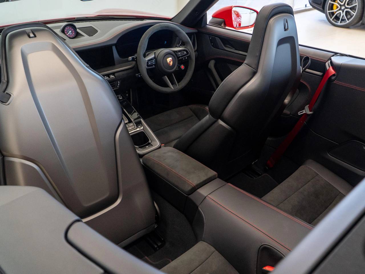 911 (992) CARRERA GTS PDK (6) image 25