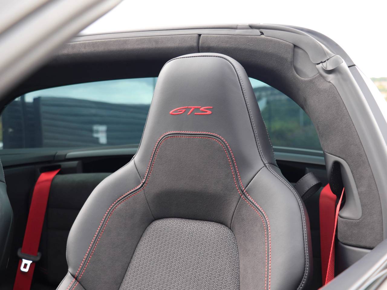 911 (992) TARGA 4 GTS PDK (11) image 17