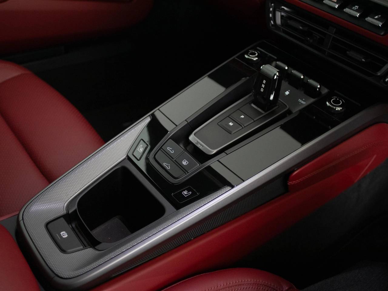 911 (992) CARRERA PDK (13) image 37