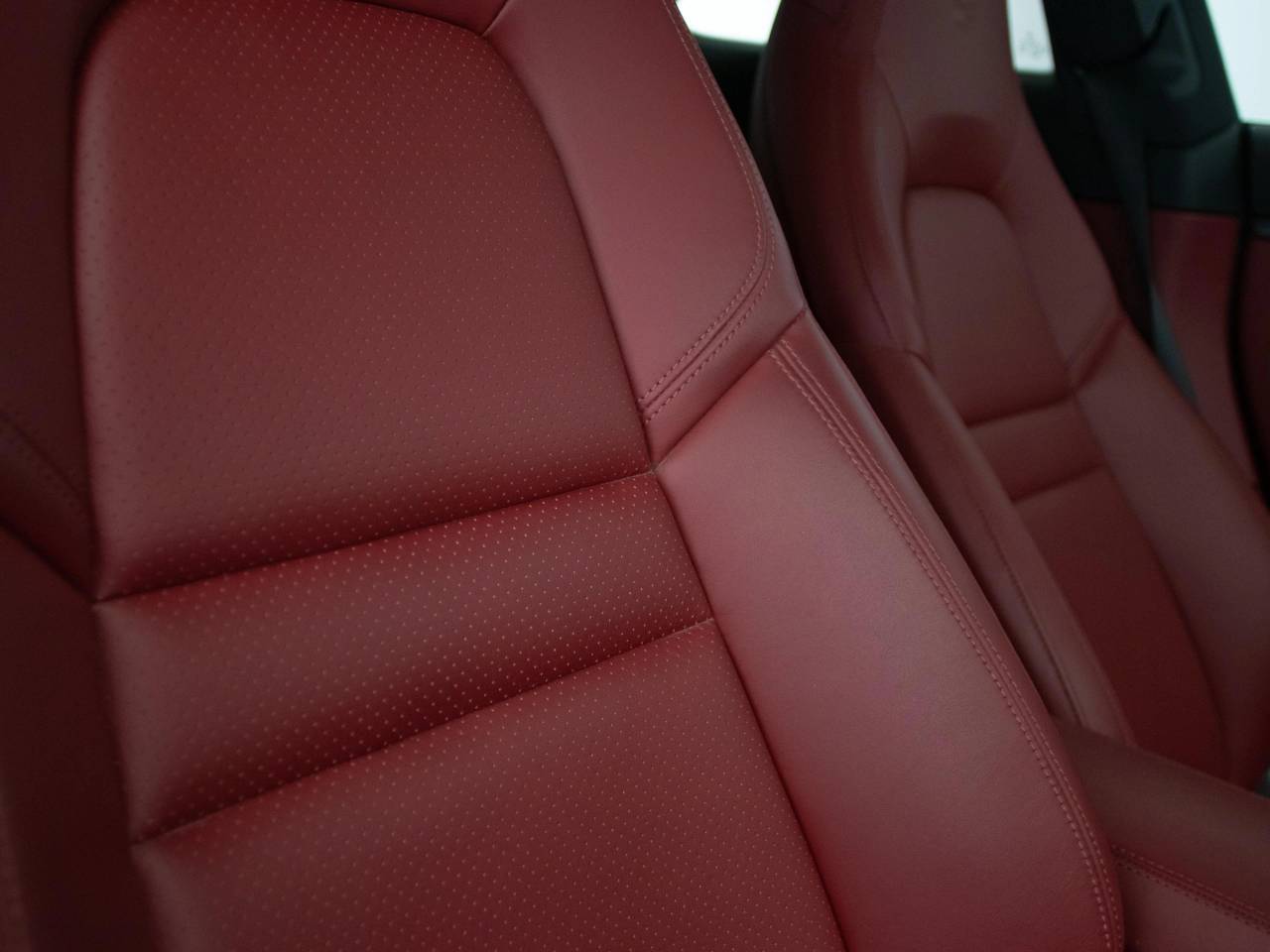 911 (992) CARRERA PDK (13) image 35