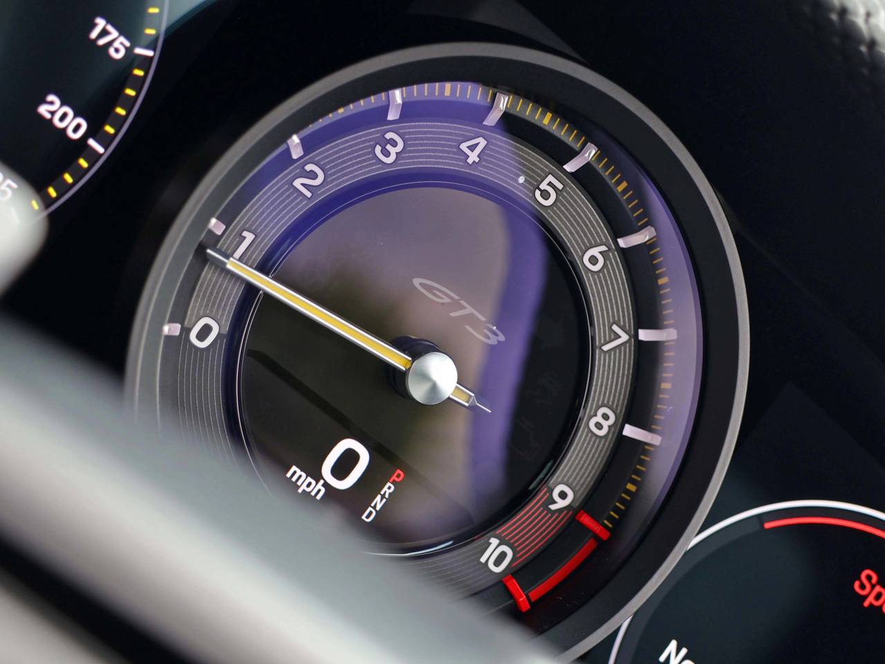 911 (992) GT3 TOURING PDK (17) image 19