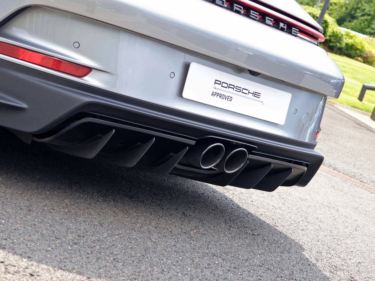 911 (992) GT3 TOURING PDK (17) image 11