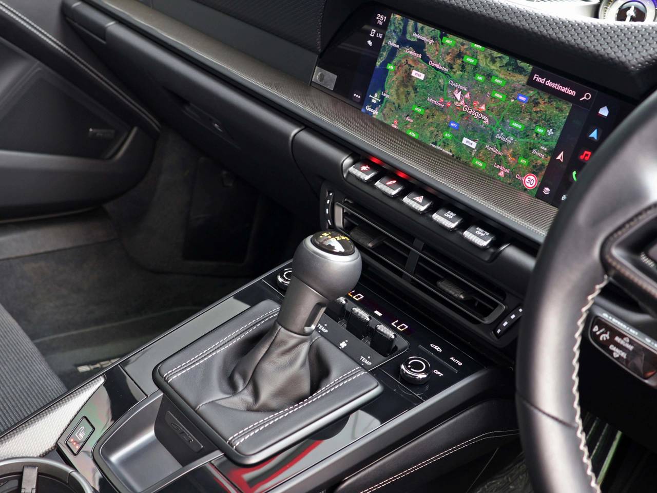 911 (992) GT3 TOURING PDK (17) image 24