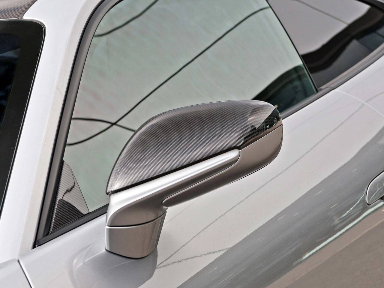 911 (992) GT3 TOURING PDK (17) image 12