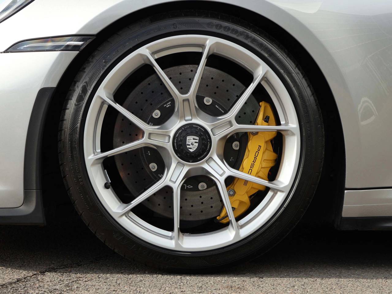 911 (992) GT3 TOURING PDK (17) image 13