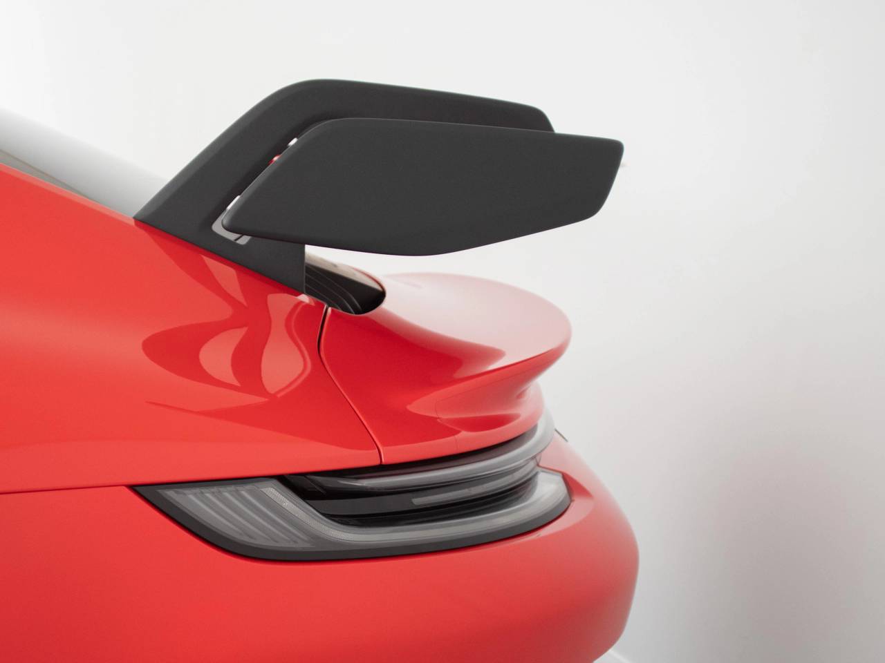 911 (992) GT3 PDK (3) image 25