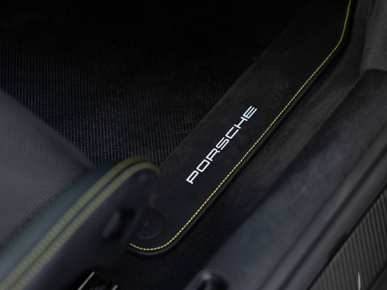 911 (992) GT3 PDK (4) image 28