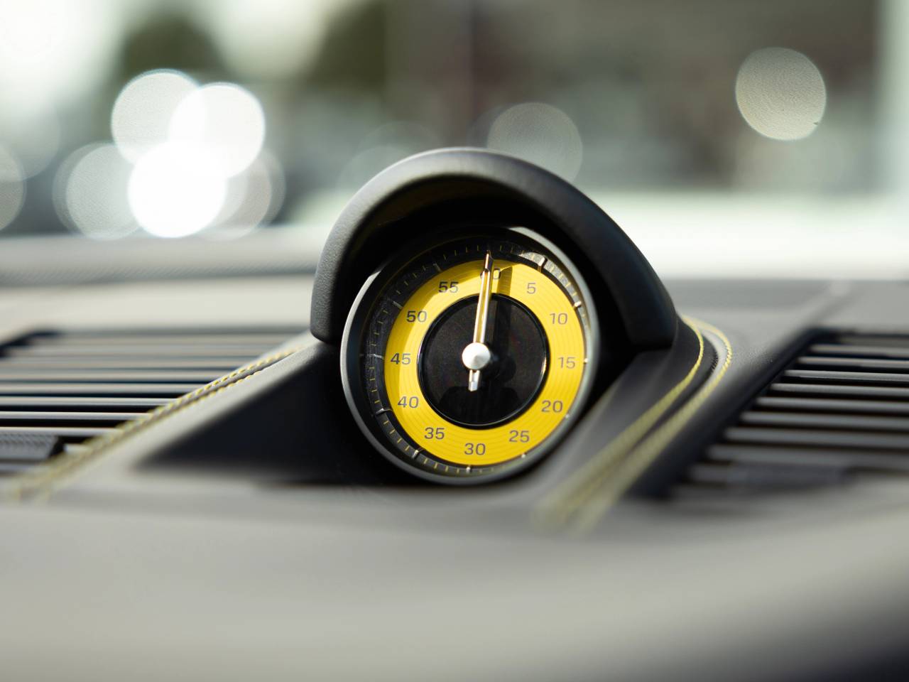 911 (992) GT3 PDK (4) image 17