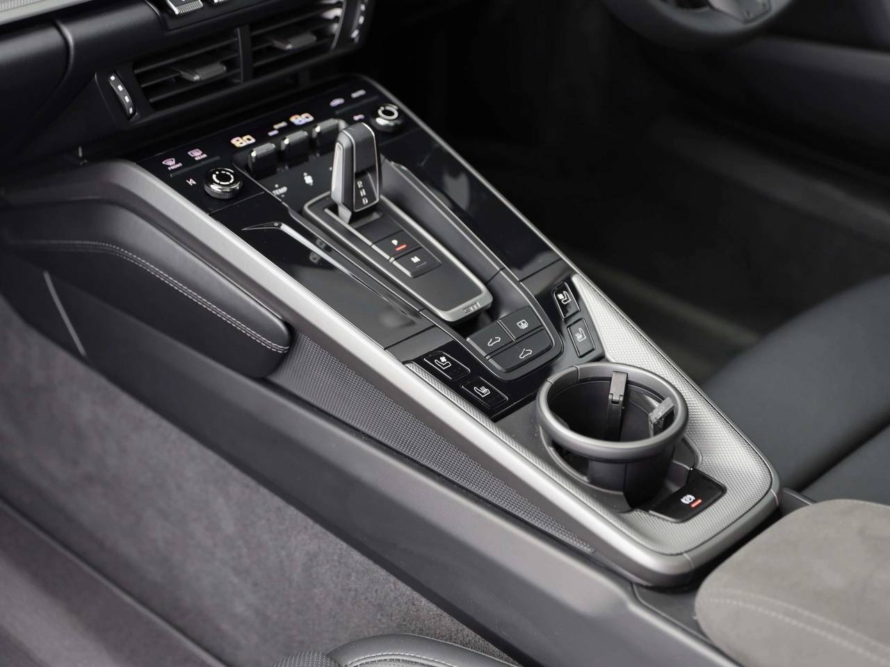 911 (992) CARRERA PDK (21) image 29
