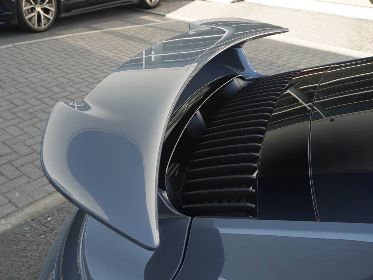 911 (992) CARRERA 4 GTS PDK (15) image 16