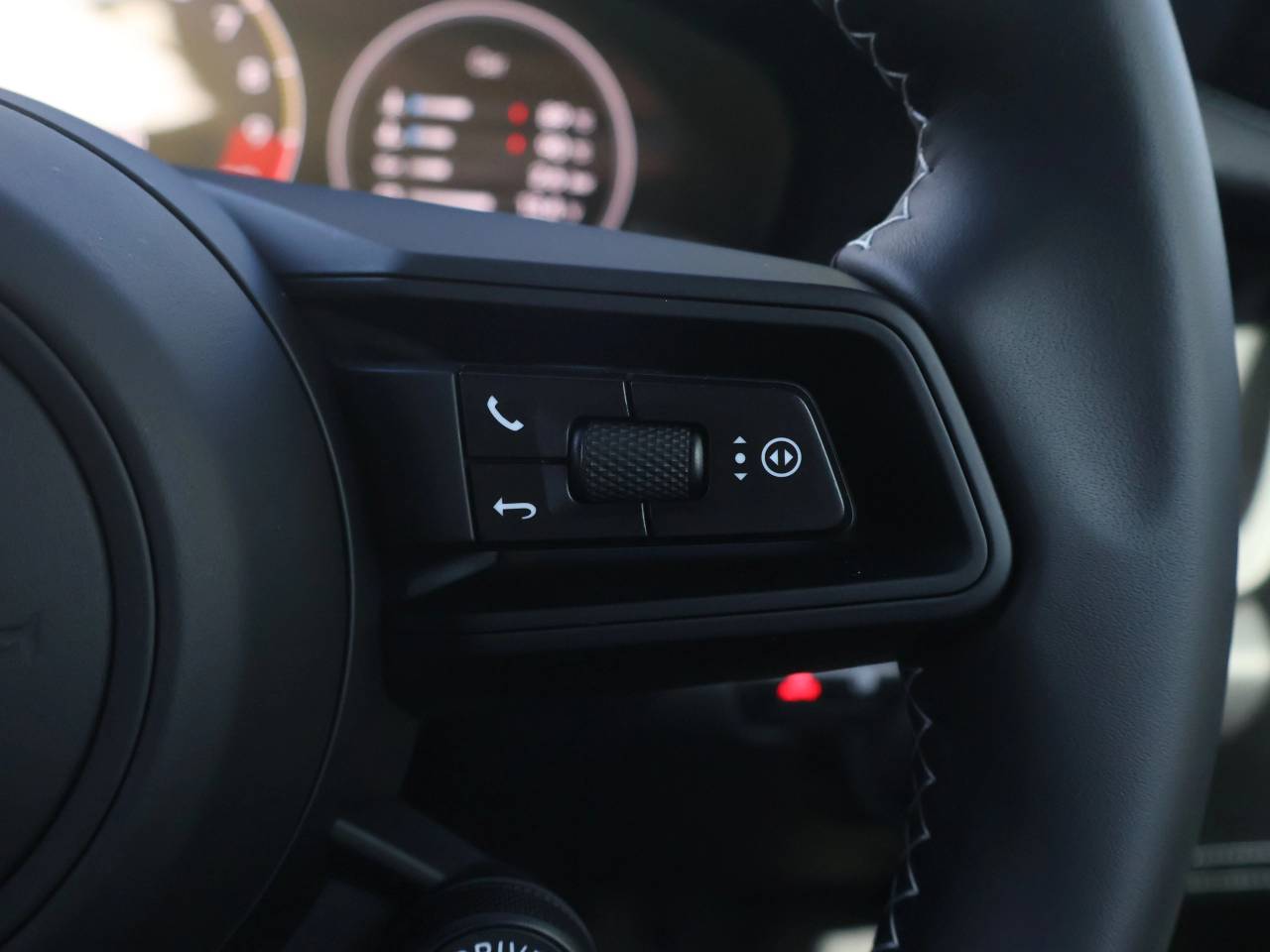 911 (992) GT3 TOURING (4) image 34