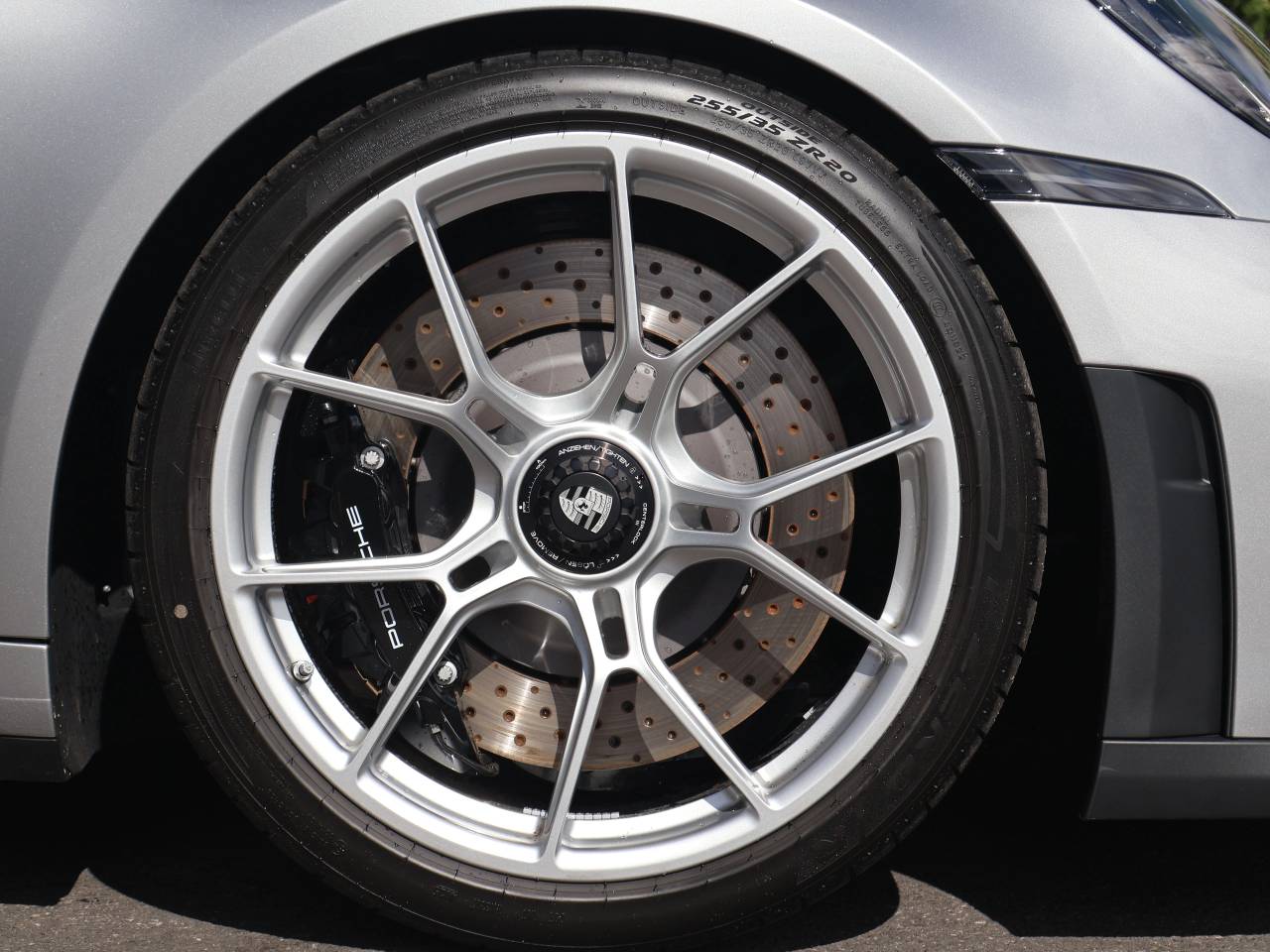 911 (992) GT3 TOURING (4) image 08