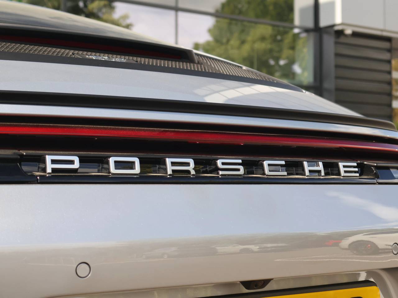 911 (992) GT3 TOURING (4) image 17