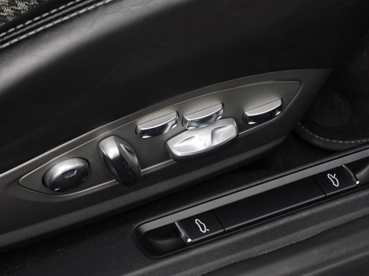 911 (991) 50 ANNIVERSARY EDITION PDK image 66