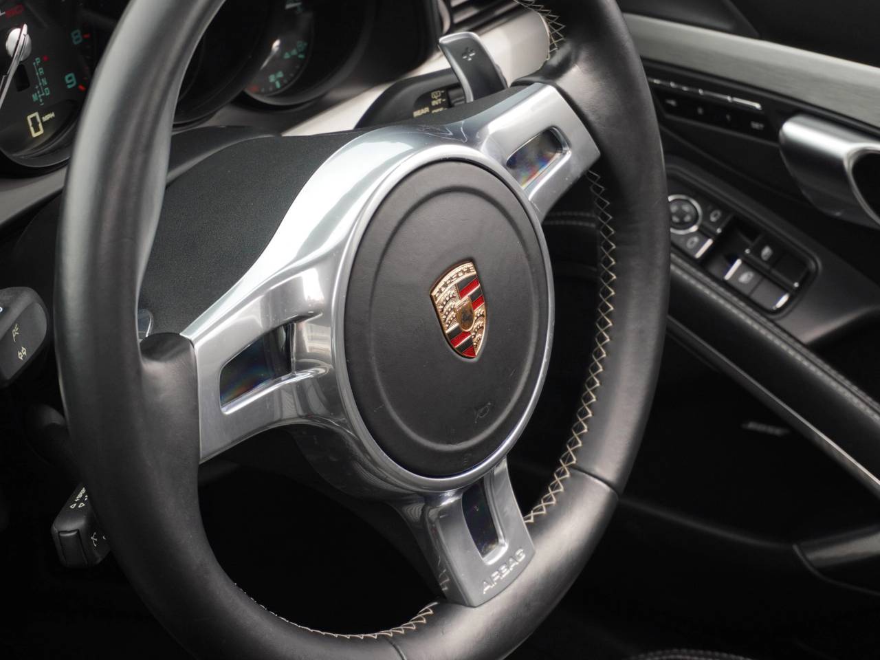 911 (991) 50 ANNIVERSARY EDITION PDK image 31
