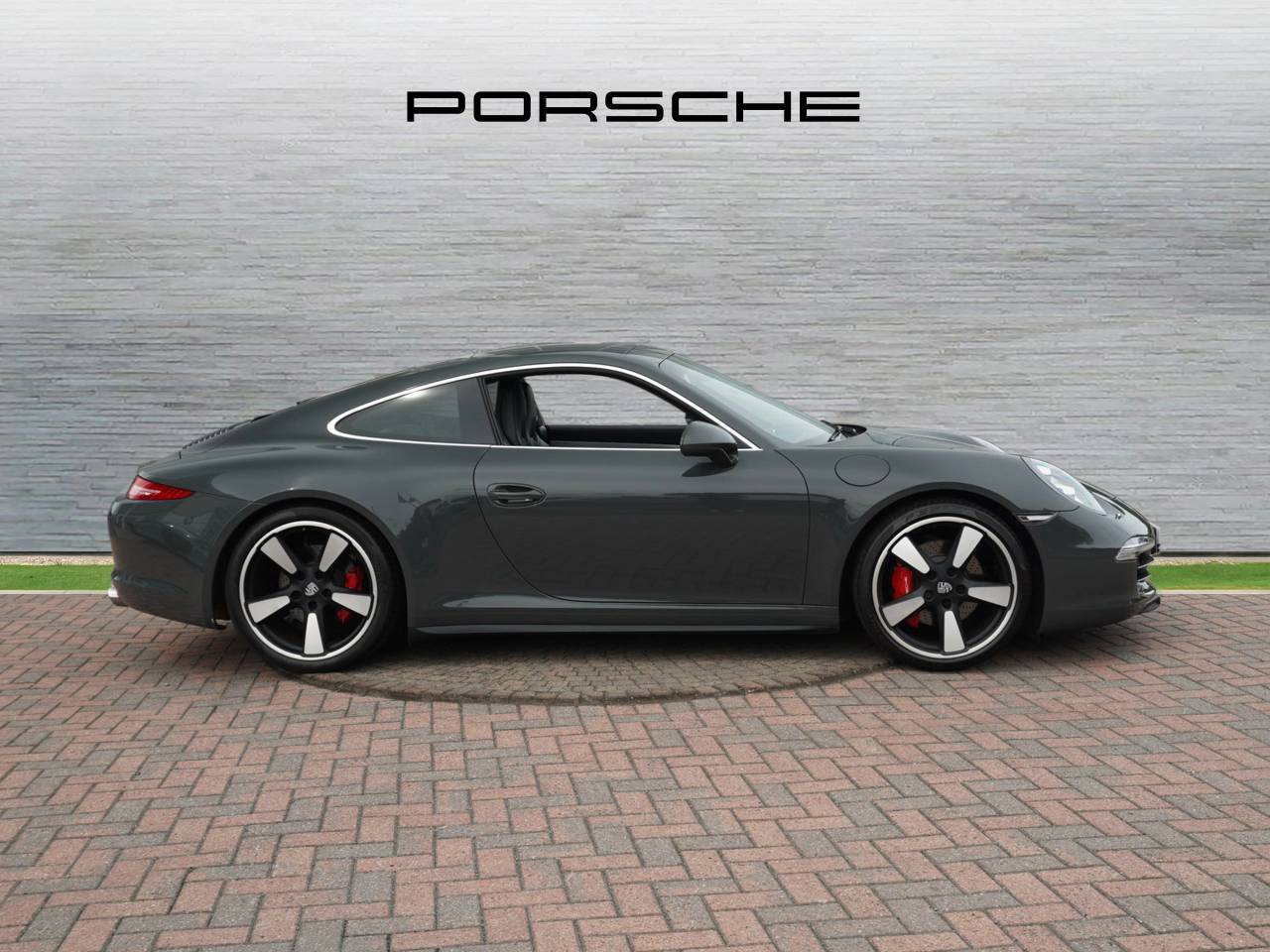 911 (991) 50 ANNIVERSARY EDITION PDK image 02