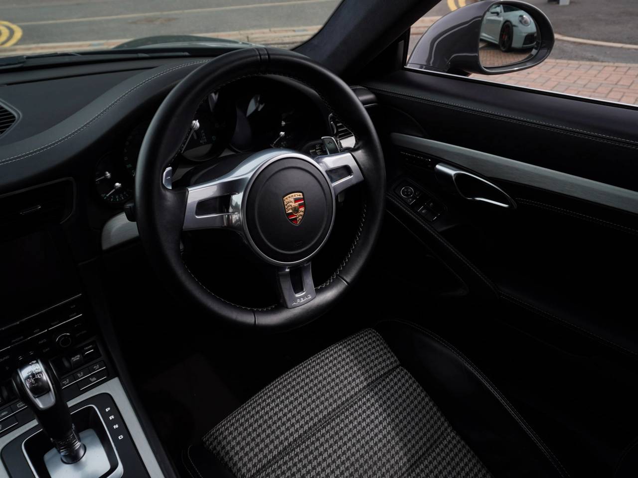 911 (991) 50 ANNIVERSARY EDITION PDK image 04