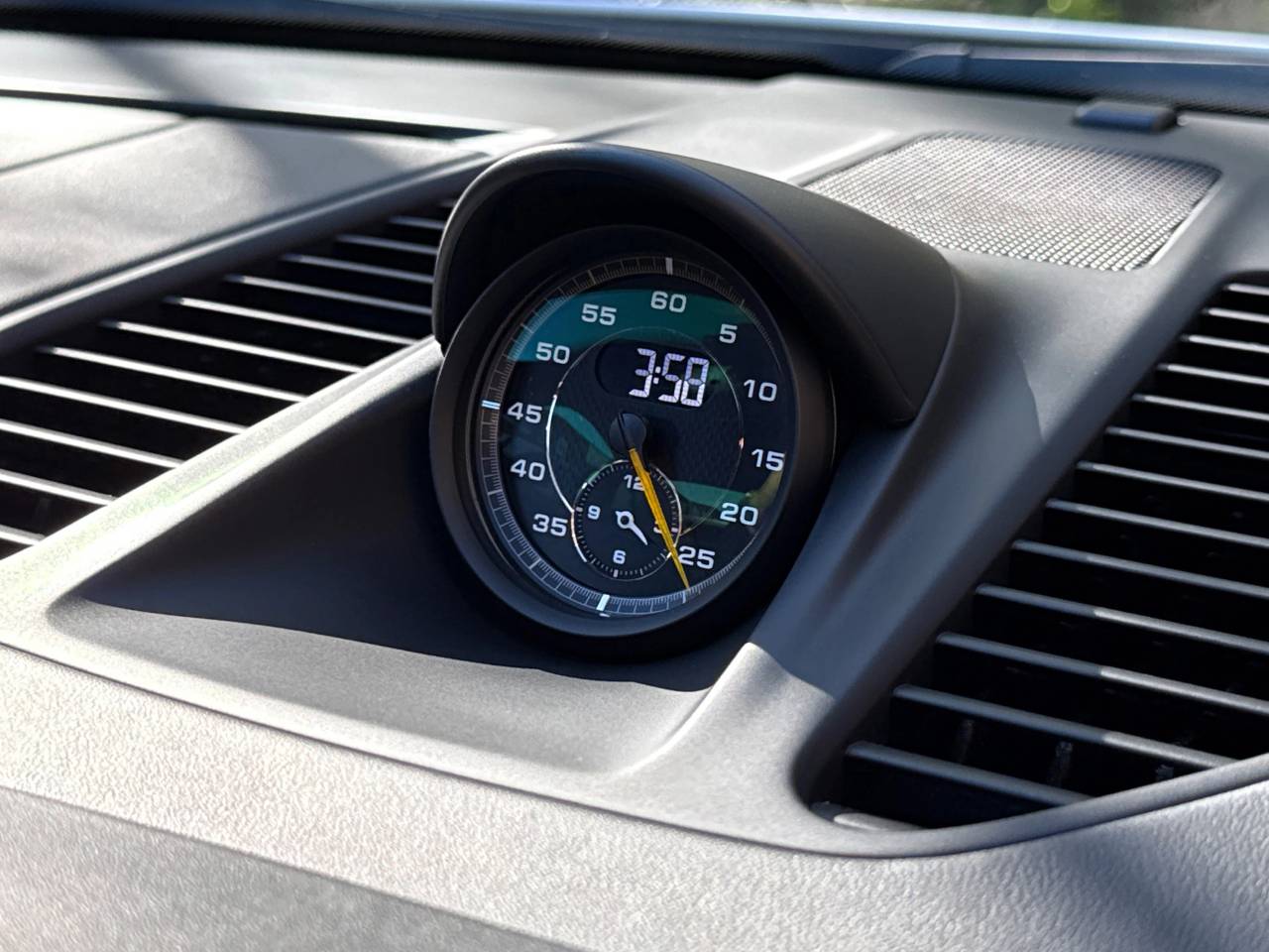 911 (991) GT3 PDK (41) image 23