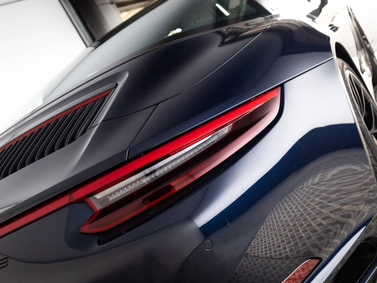 911 TARGA 4 GTS PDK (2) image 17