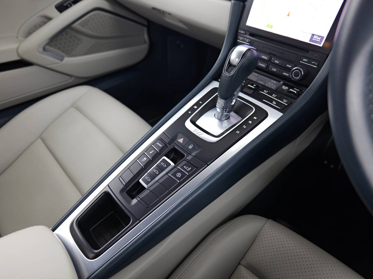 911 (991) CARRERA PDK (1) image 24