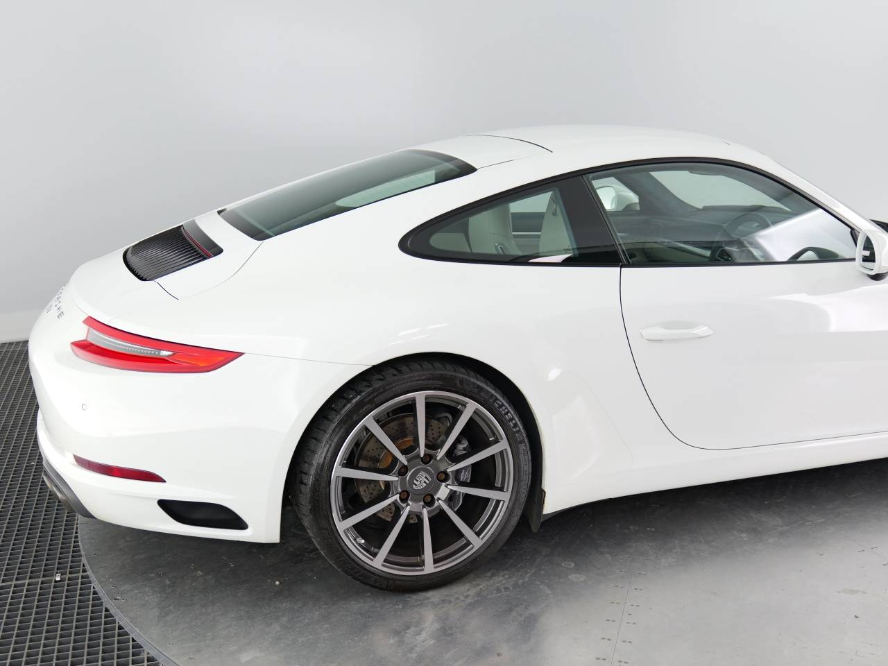911 (991) CARRERA PDK (1) image 16