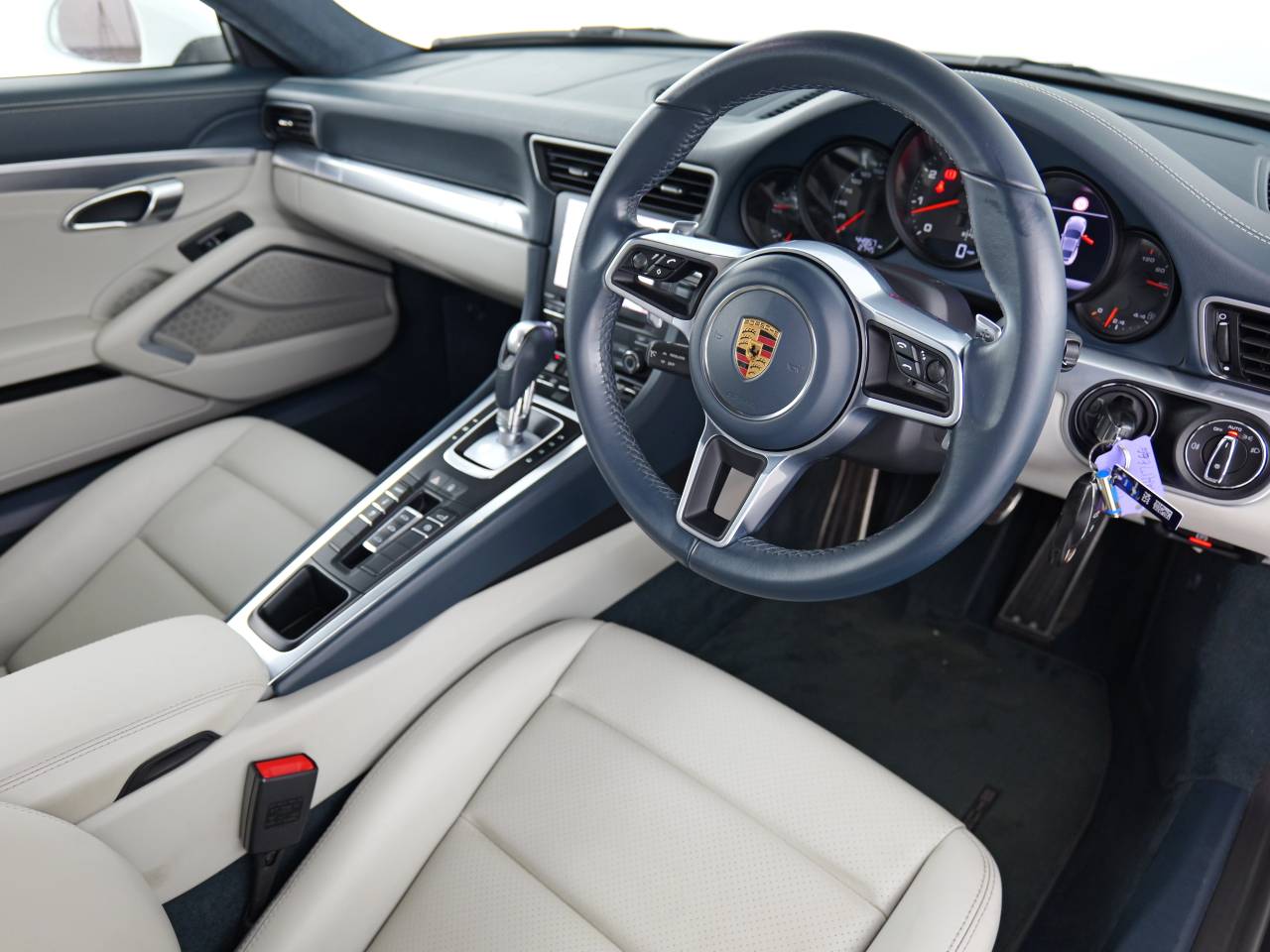 911 (991) CARRERA PDK (1) image 04