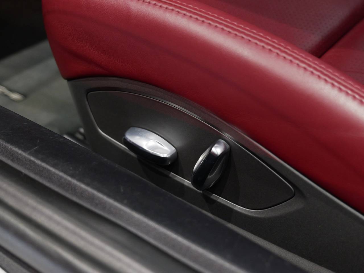 911 (991) CARRERA PDK image 25