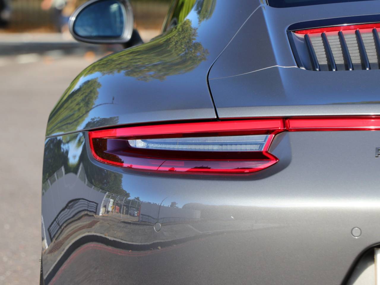 911 CARRERA 4 GTS PDK (1) image 42