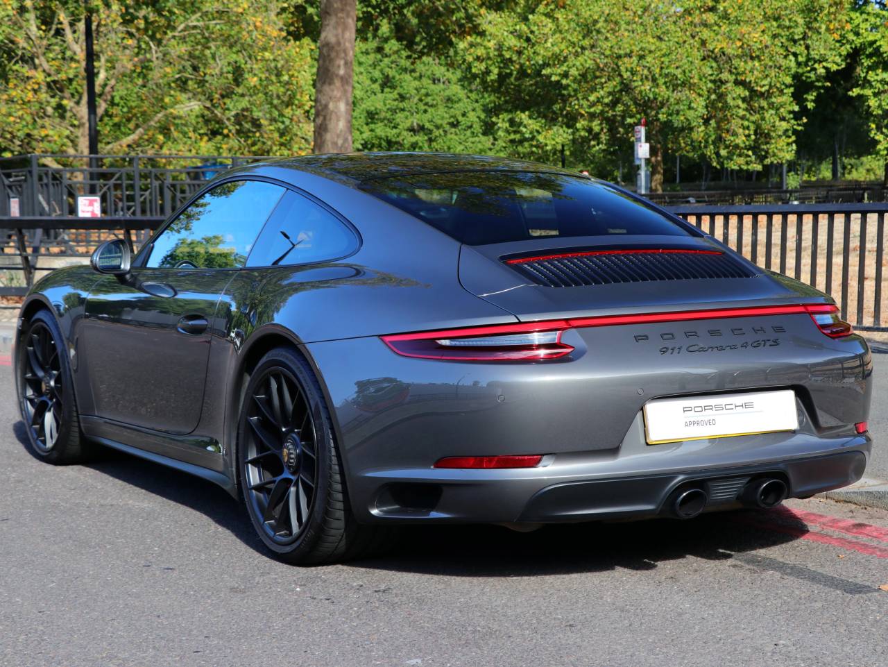 911 CARRERA 4 GTS PDK (1) image 11
