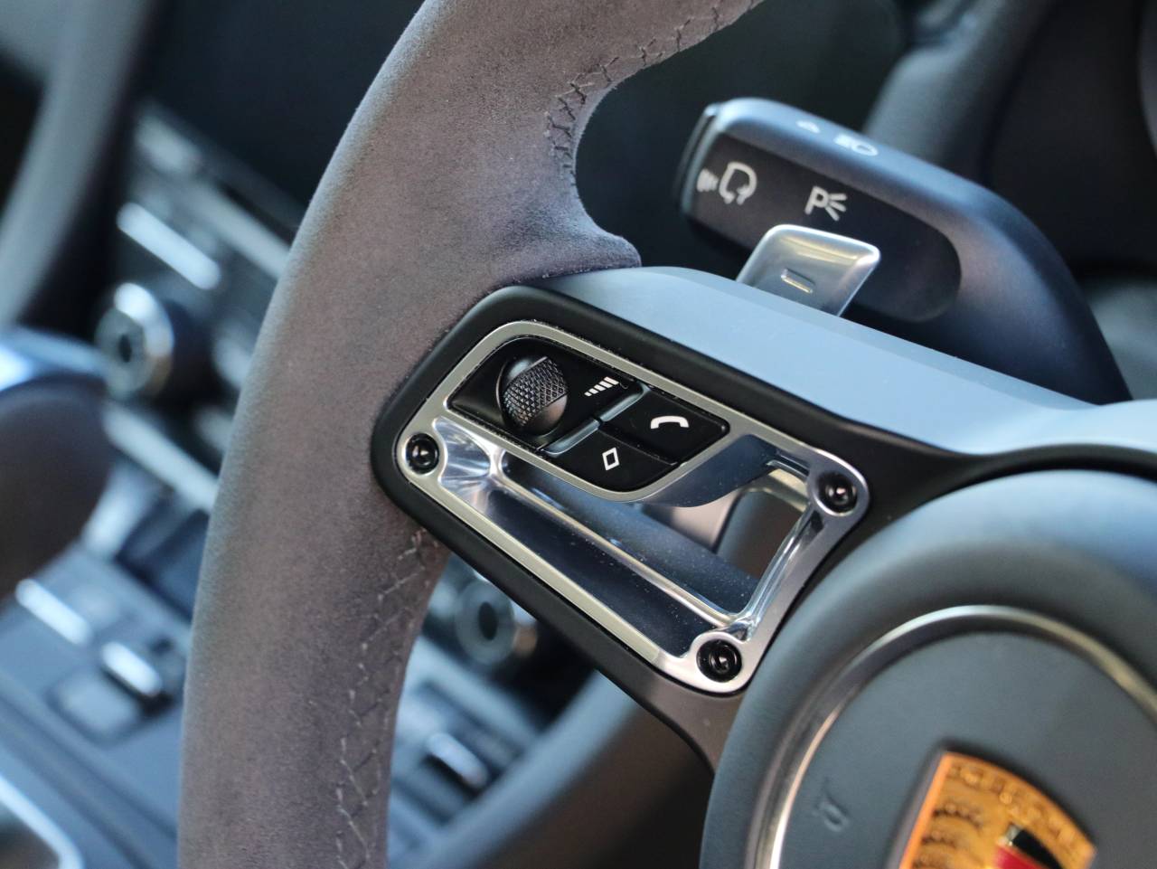 911 CARRERA 4 GTS PDK (1) image 37