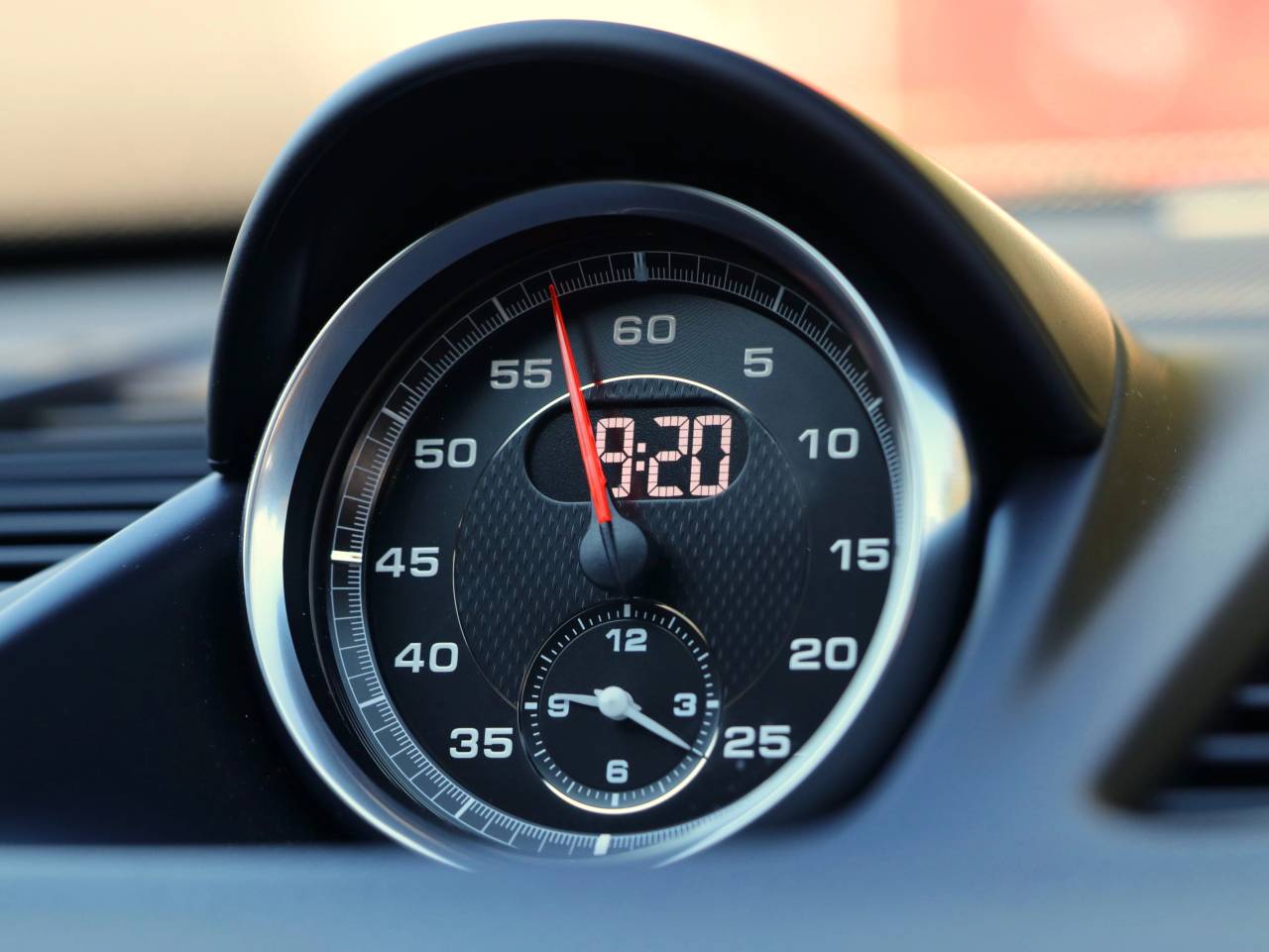 911 CARRERA 4 GTS PDK (1) image 41