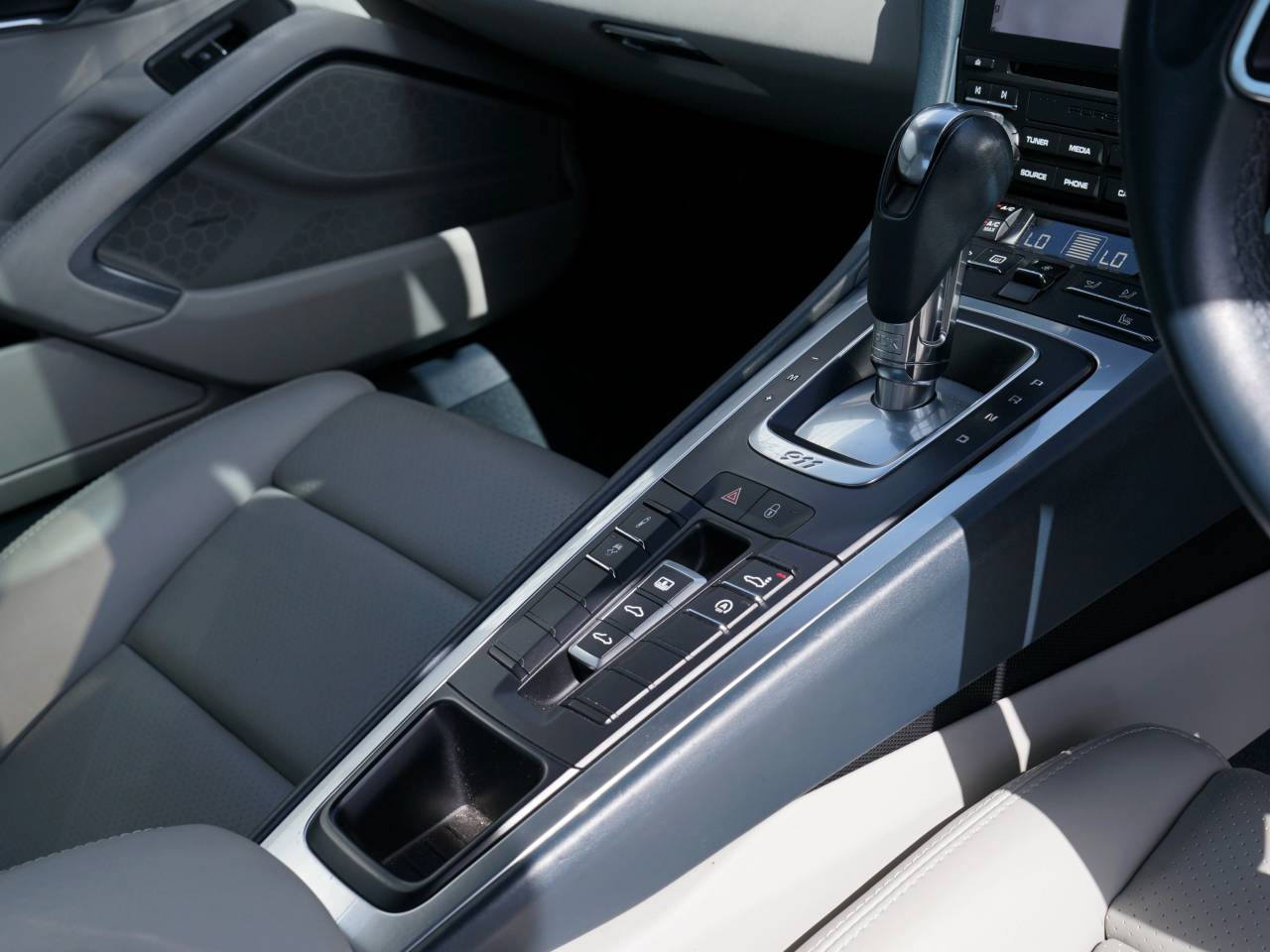911 (991) CARRERA S (2) image 34