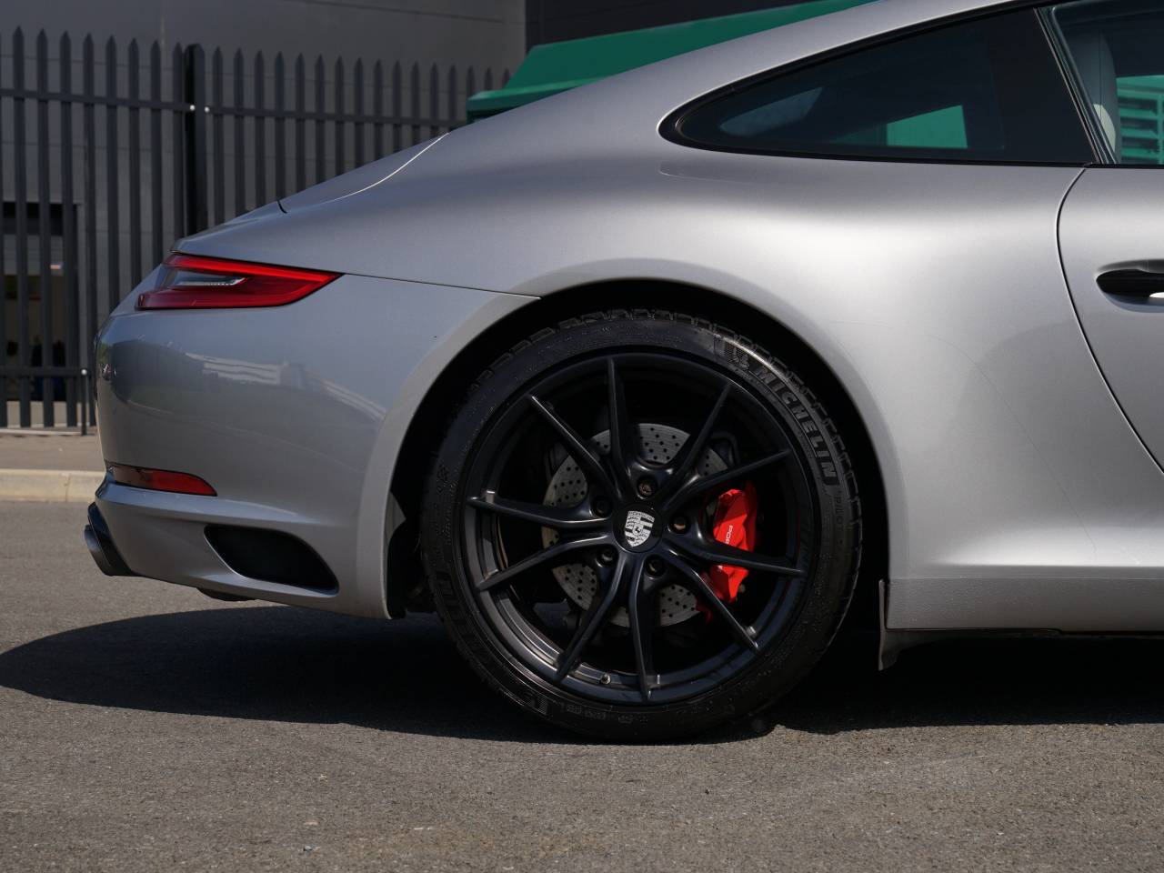 911 (991) CARRERA S (2) image 56
