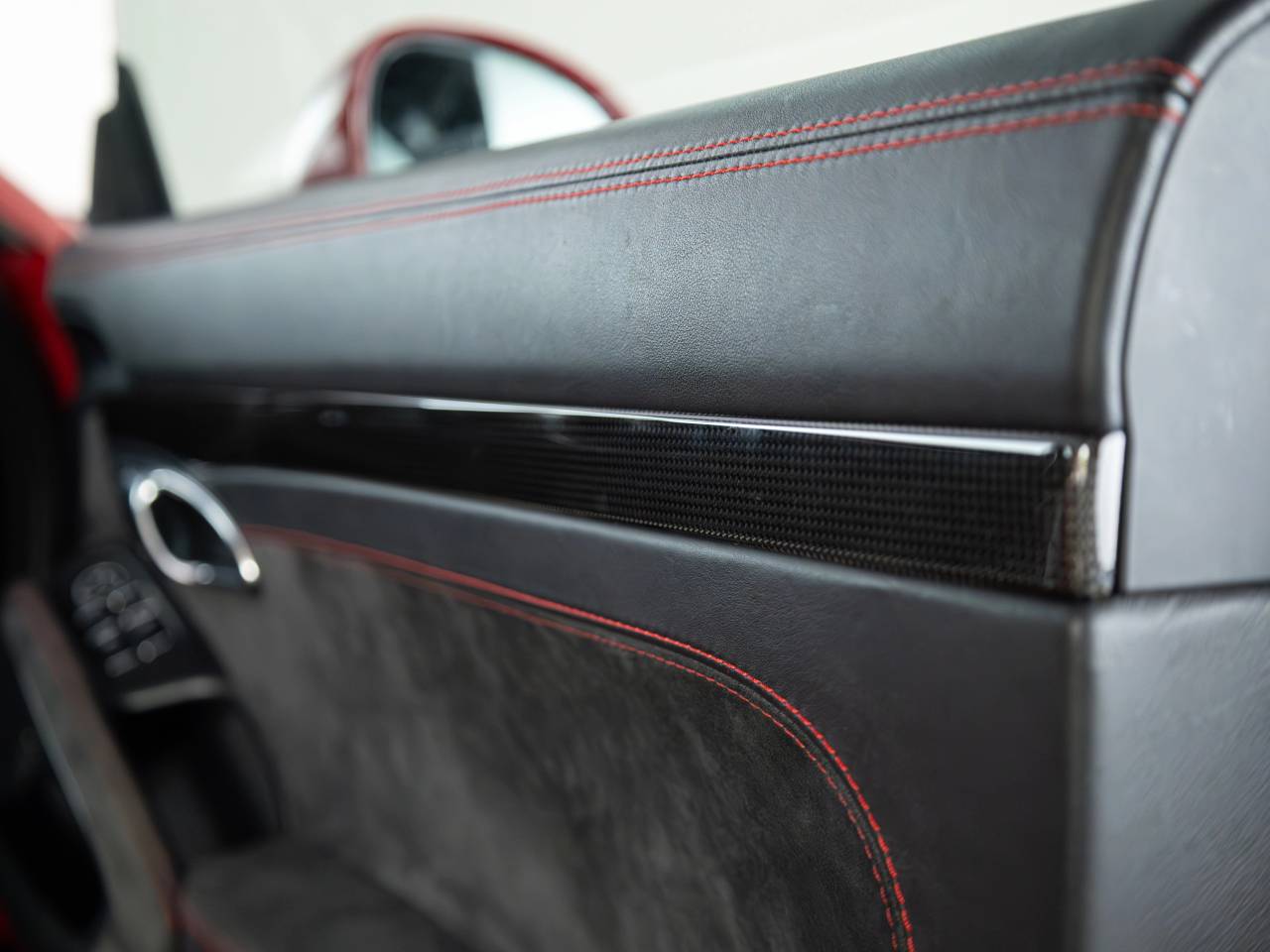 911 CARRERA 4 GTS PDK (1) image 22