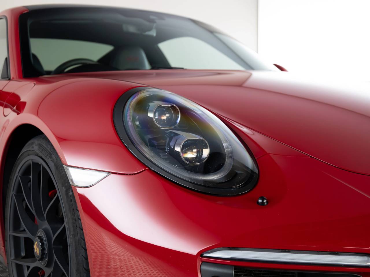 911 CARRERA 4 GTS PDK (1) image 10