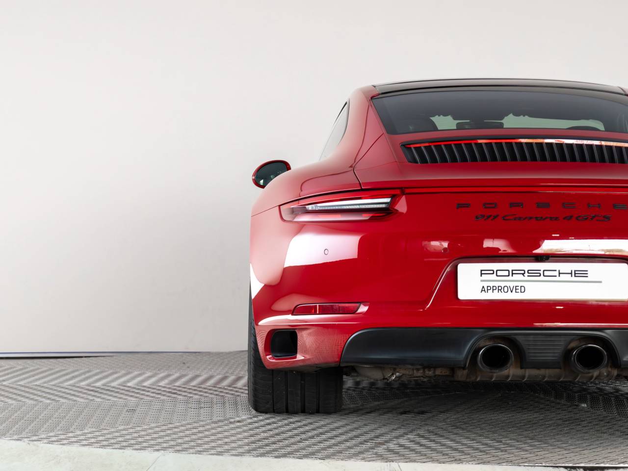 911 CARRERA 4 GTS PDK (1) image 12