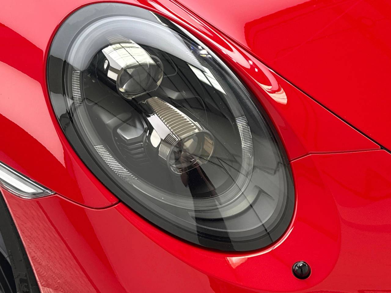 911 CARRERA 4 GTS PDK (21) image 12