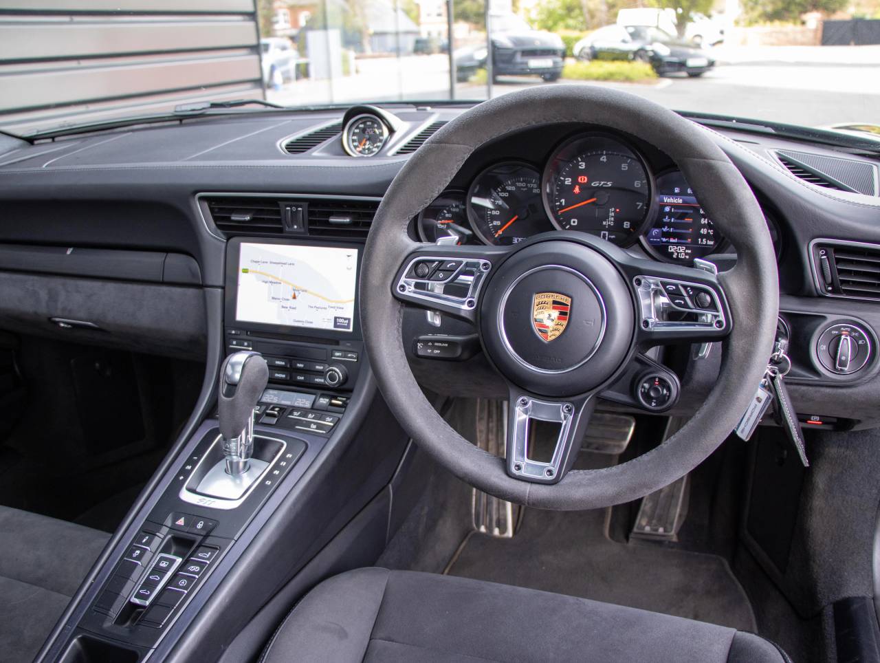 911 CARRERA 4 GTS PDK (15) image 15