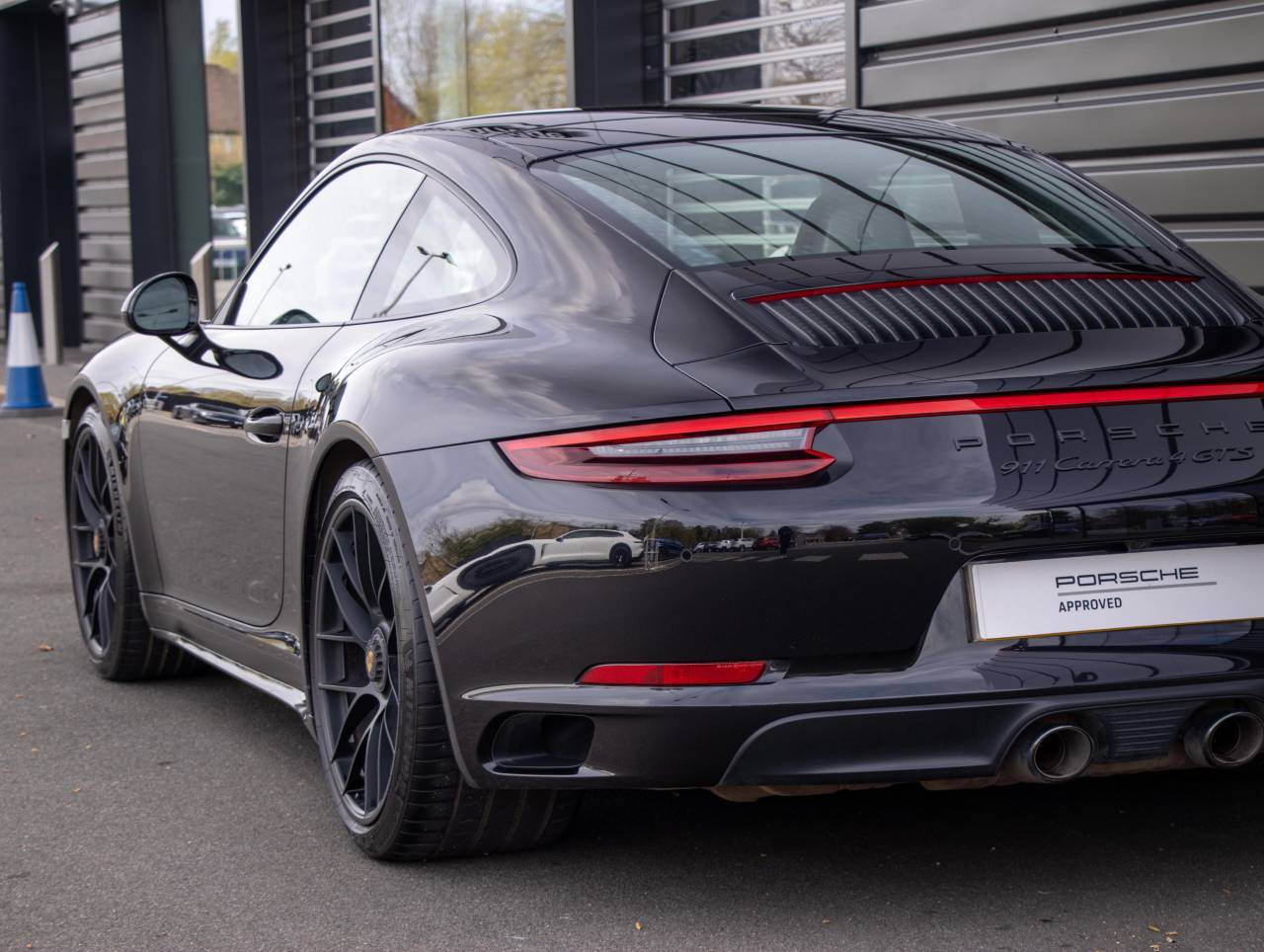 911 CARRERA 4 GTS PDK (15) image 13