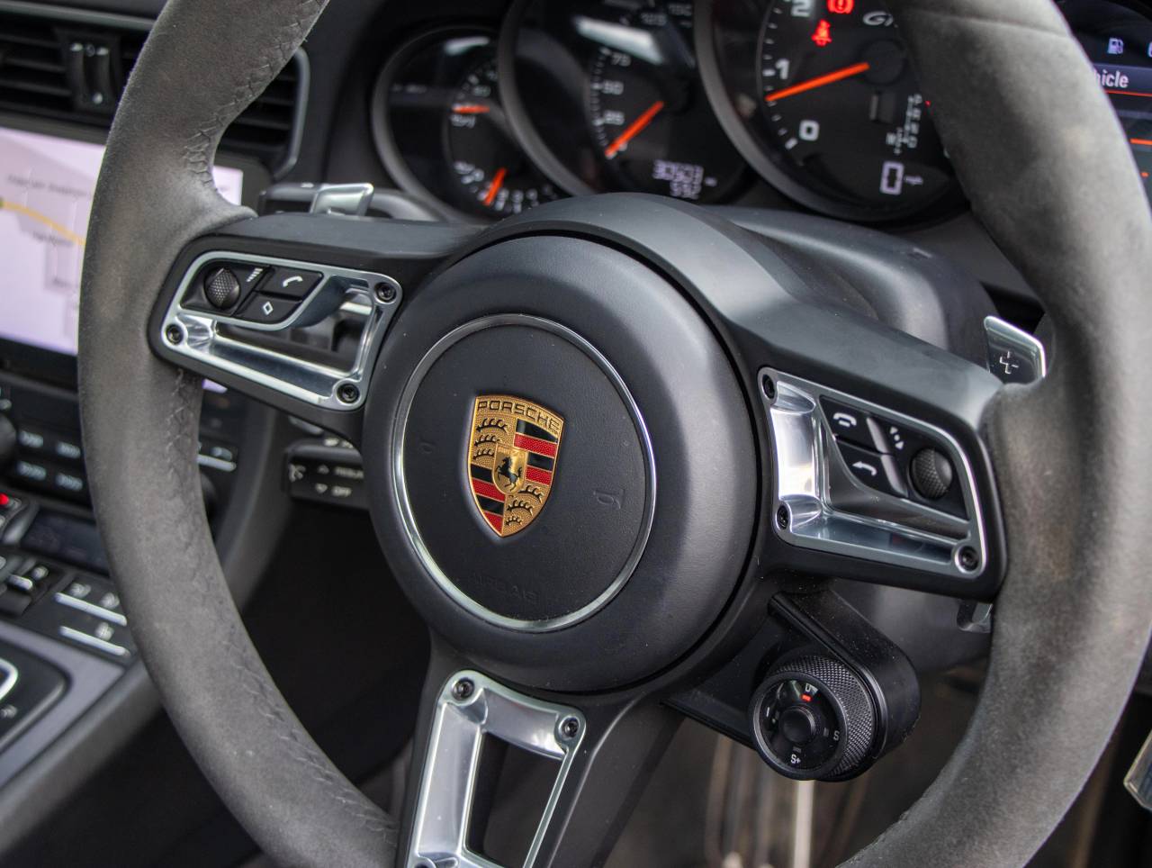 911 CARRERA 4 GTS PDK (15) image 19