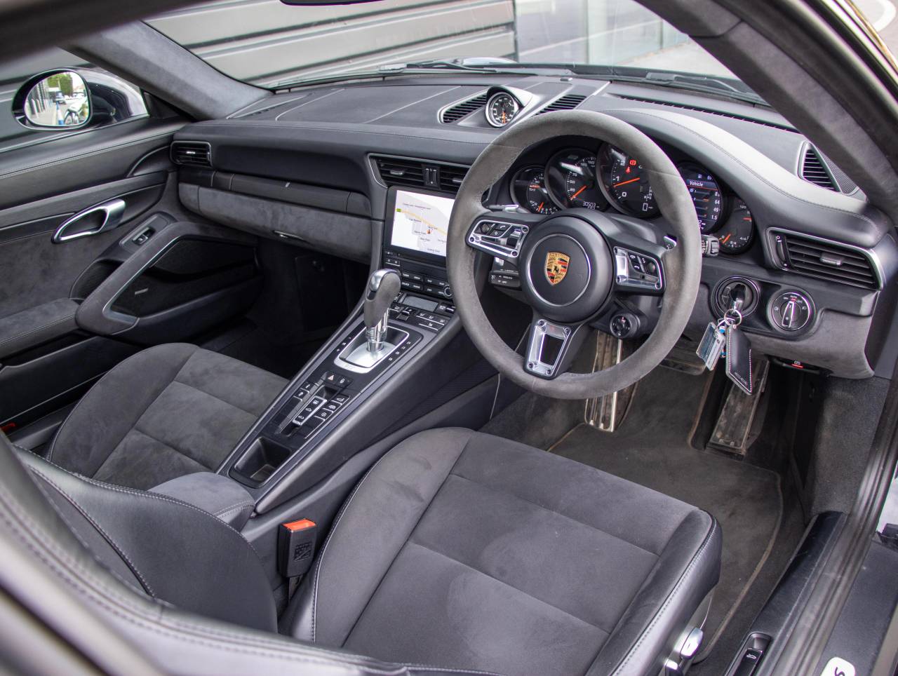 911 CARRERA 4 GTS PDK (15) image 04