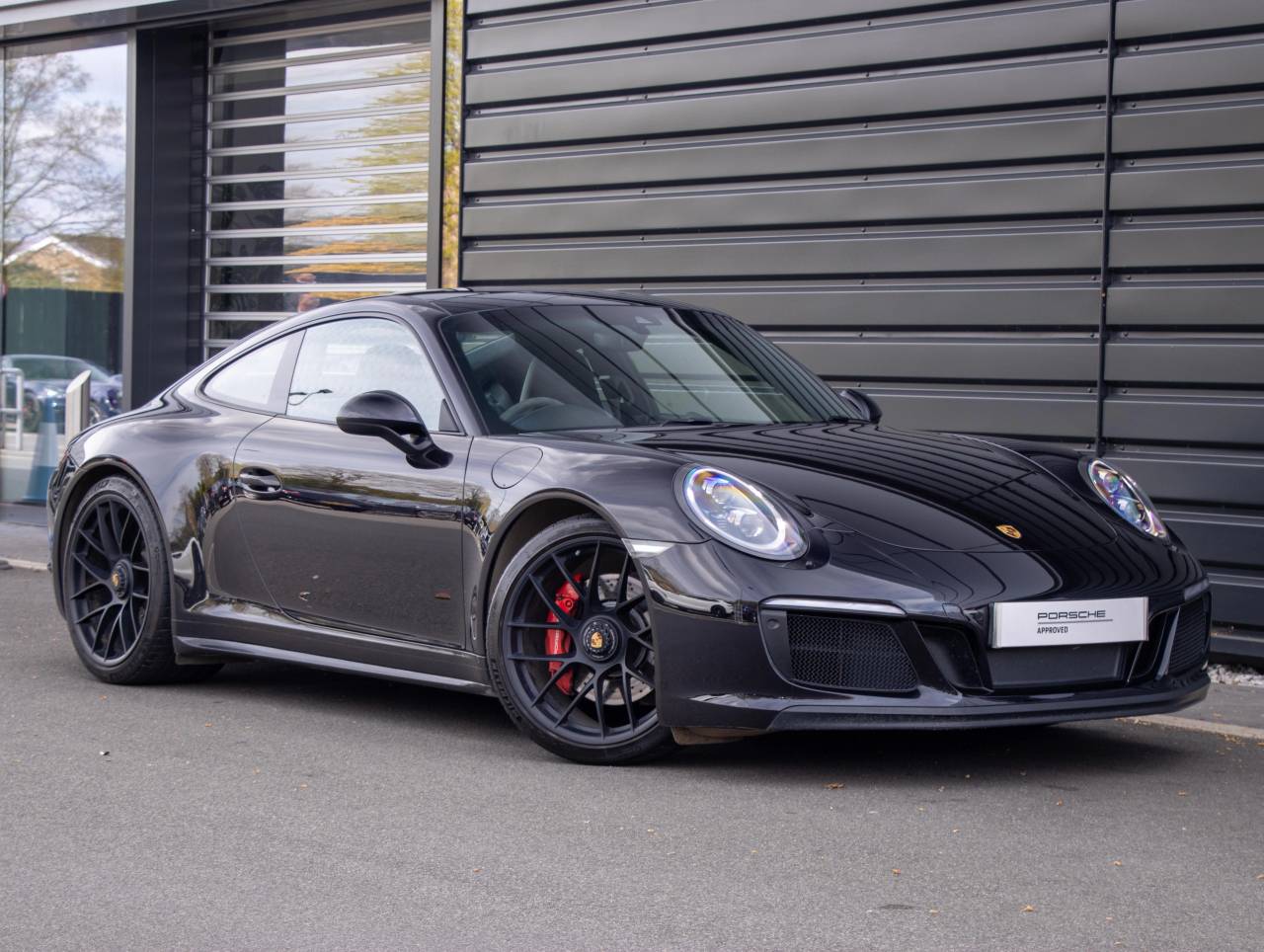 911 CARRERA 4 GTS PDK