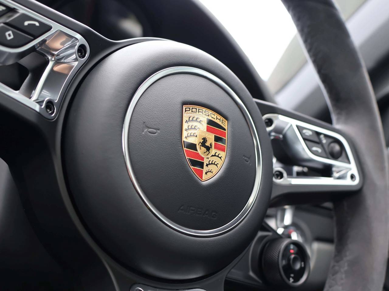 911 CARRERA 4 GTS PDK (32) image 32