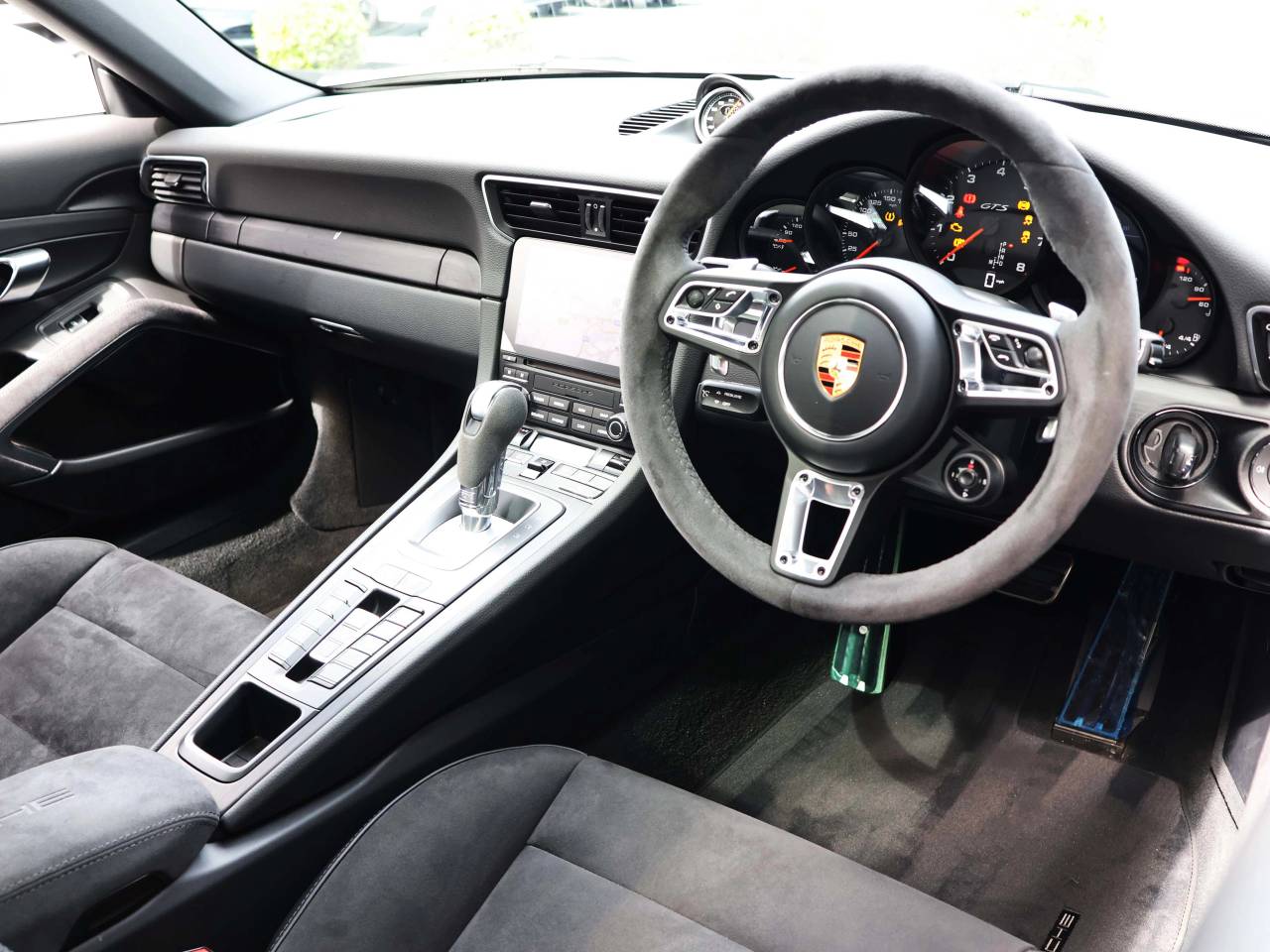 911 CARRERA 4 GTS PDK (32) image 04