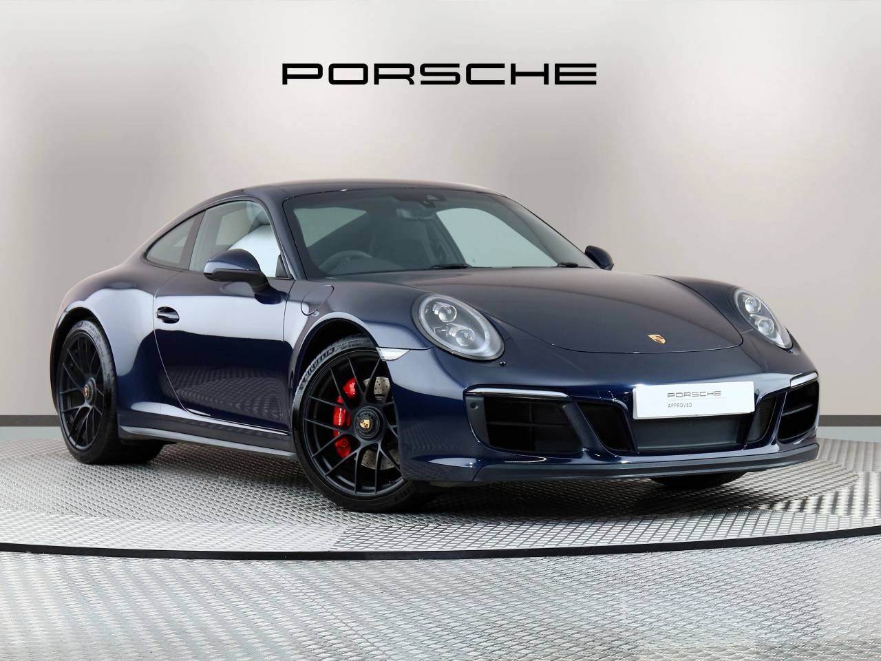 911 CARRERA 4 GTS PDK