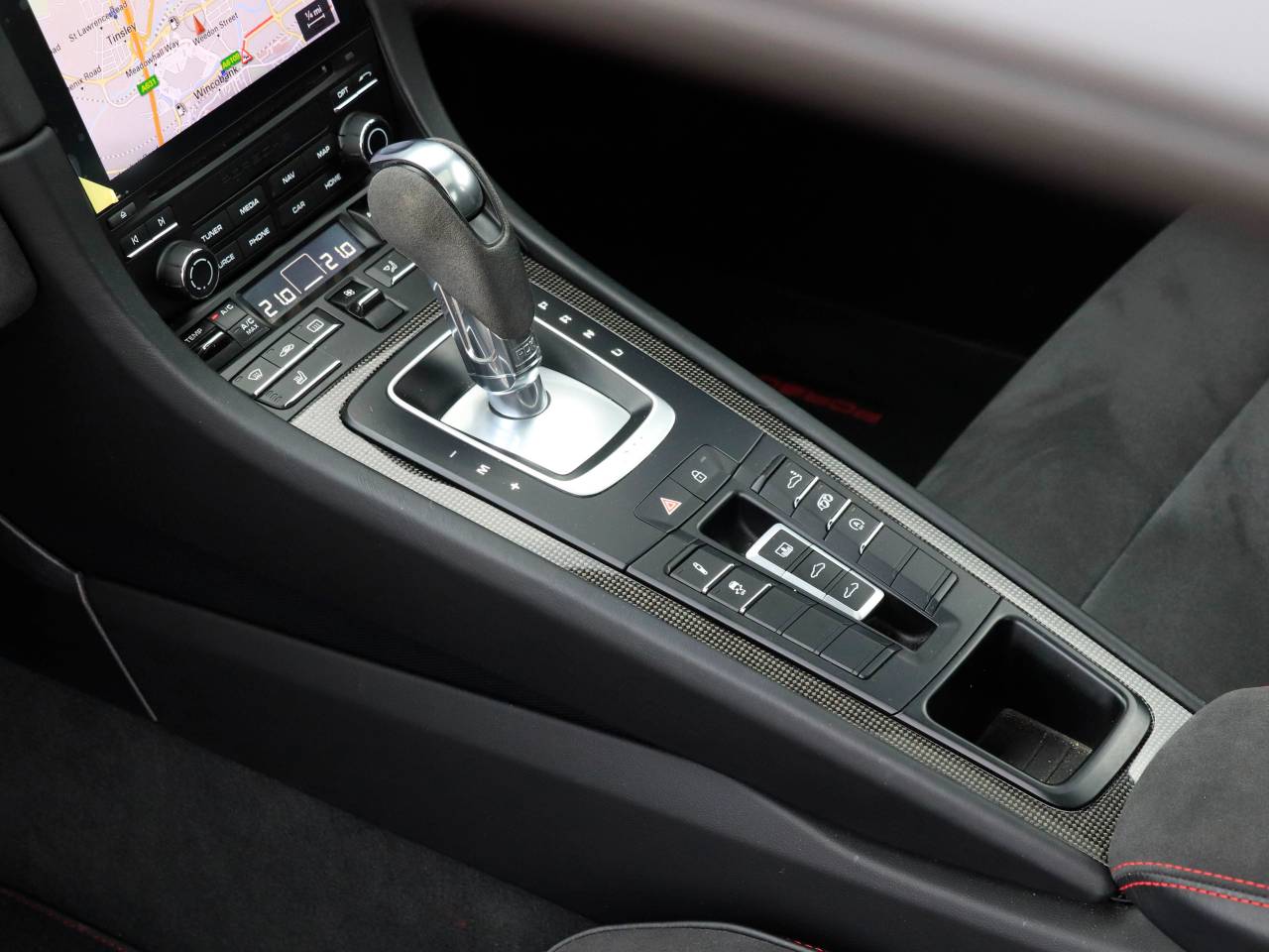 911 CARRERA 4 GTS PDK (21) image 05