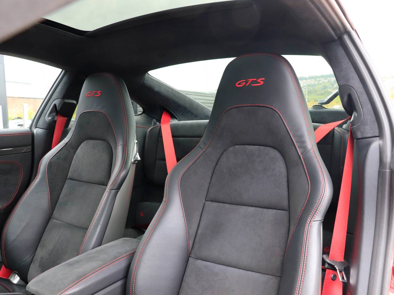 911 CARRERA 4 GTS PDK (21) image 20